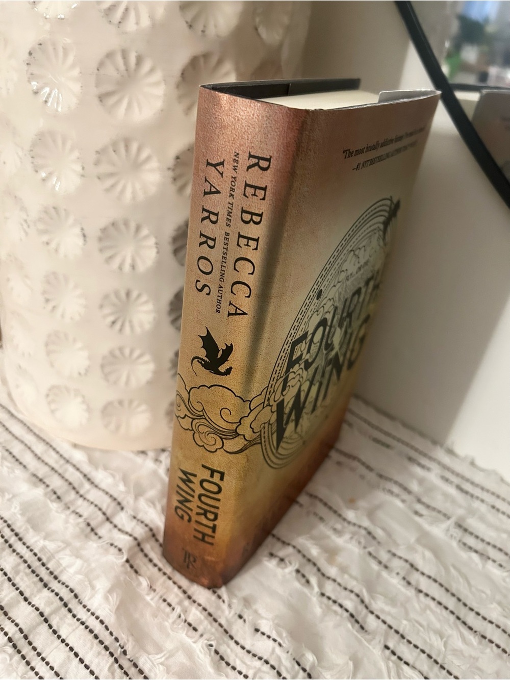Fourth Wing Hardcover by Rebecca Yarros Fantasy Romance Book First Edition - Picture 2 of 8